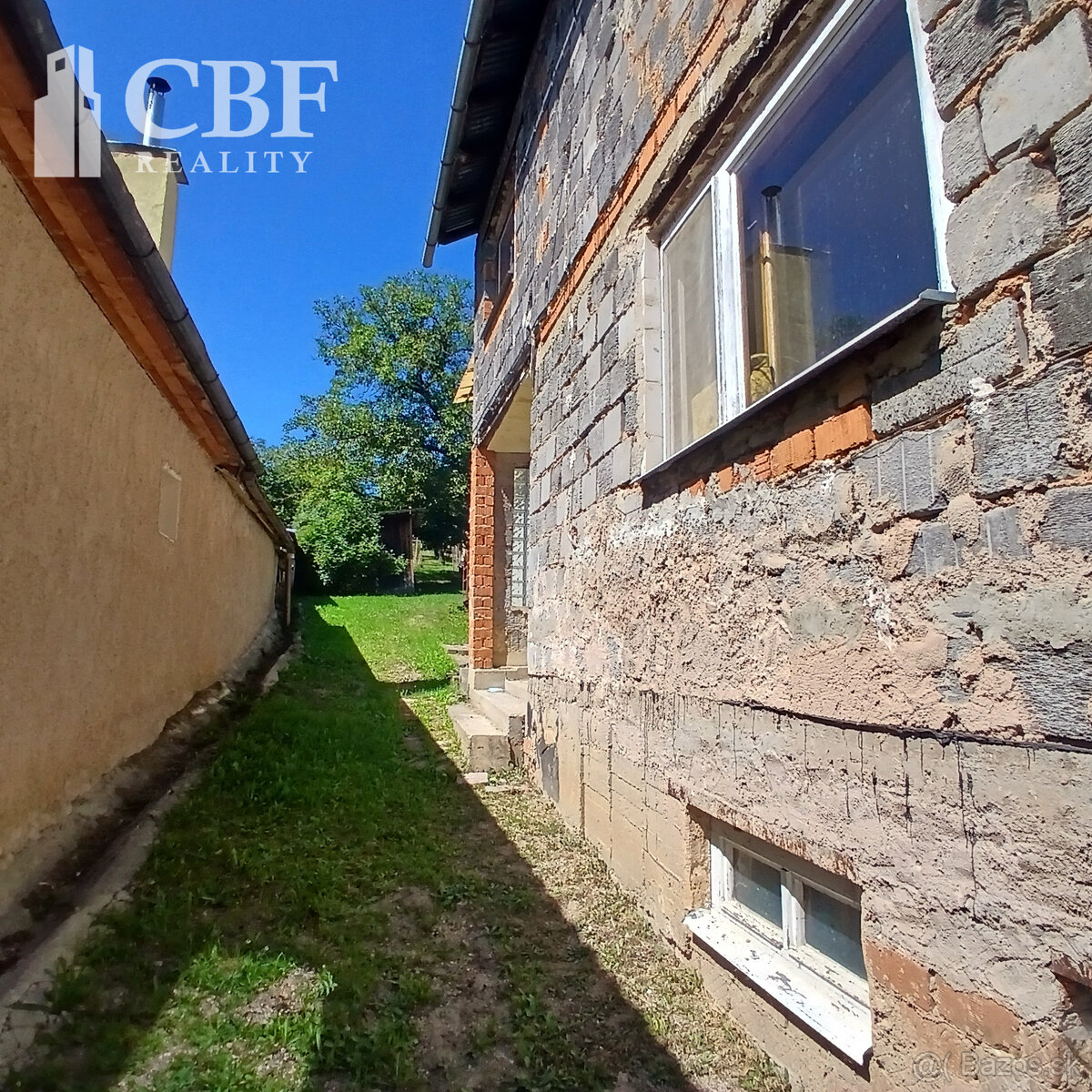 NA PREDAJ Rodinný dom v Kunovej Teplici so záhradou - 5