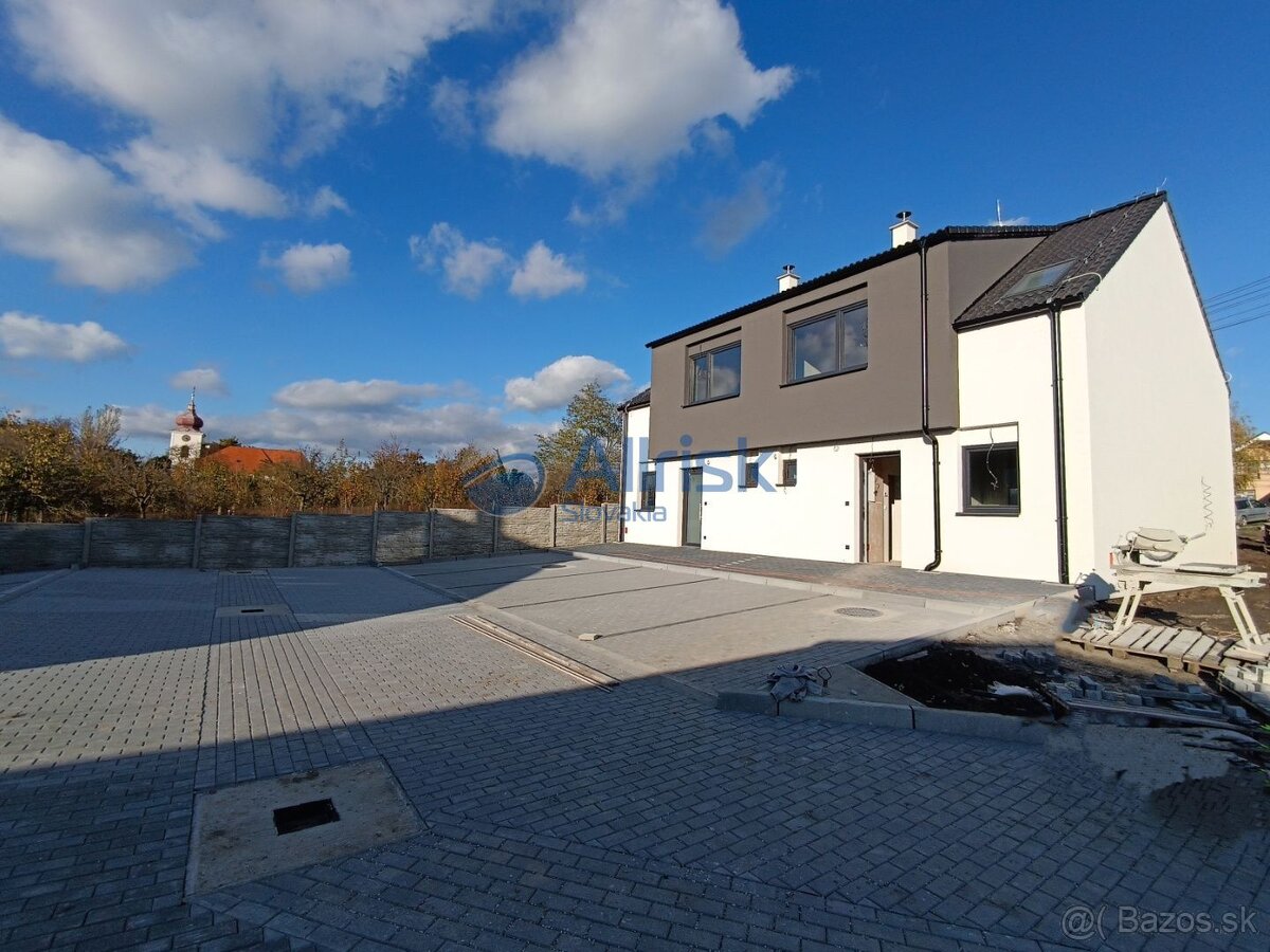 Voňavá novostavba v krásnom prostredí. Dom č.5 pravý - 5