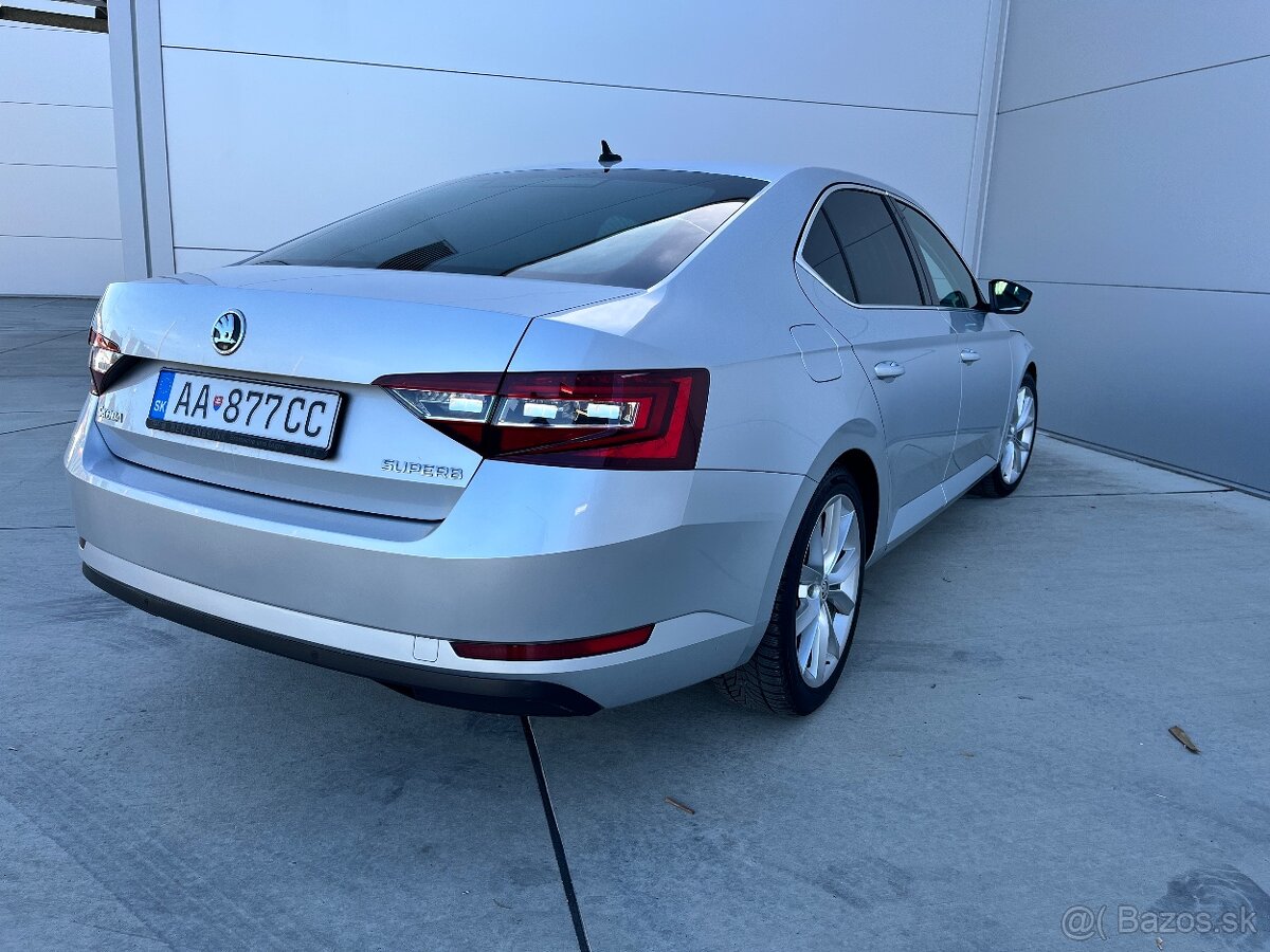 Škoda superb 3 2.0 110kw 6 st automat - 5