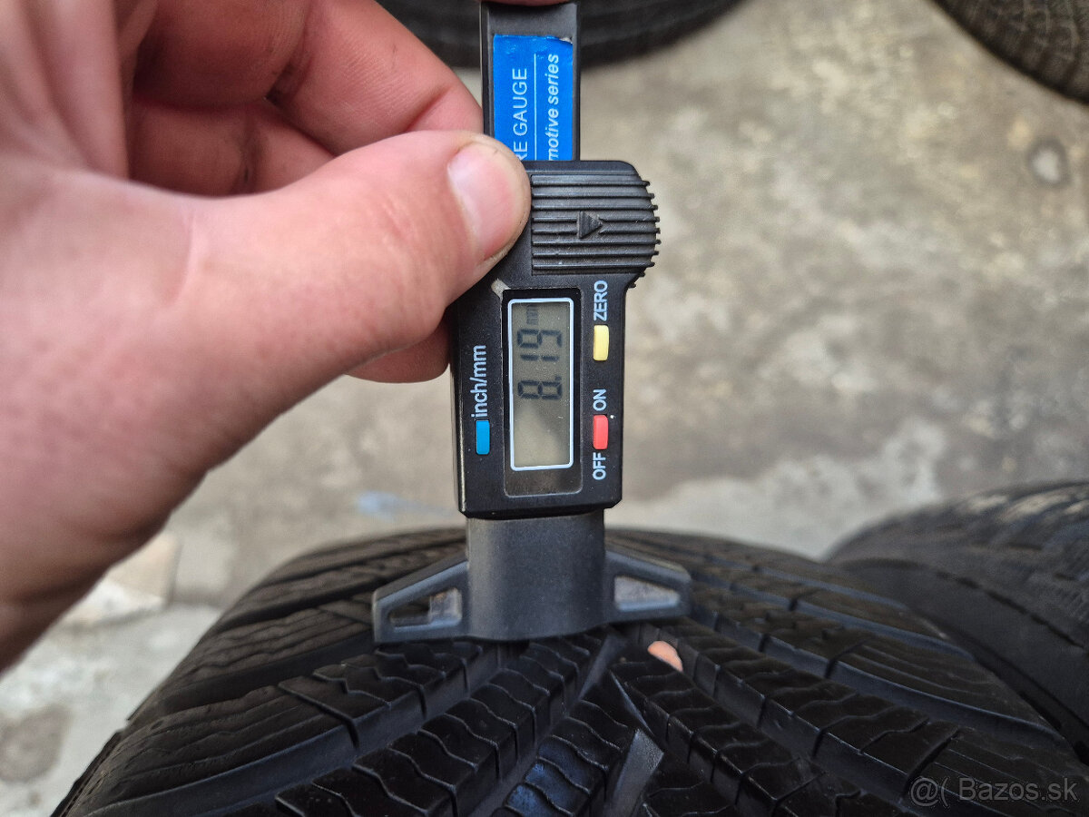 205/60 r16 zimné 4 ks MICHELIN dezén 8,2 - 4,7 mm - 5