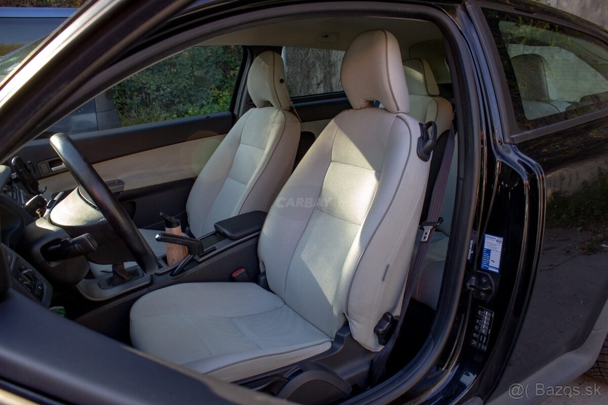 Volvo C30 1.6D 2010 - 5