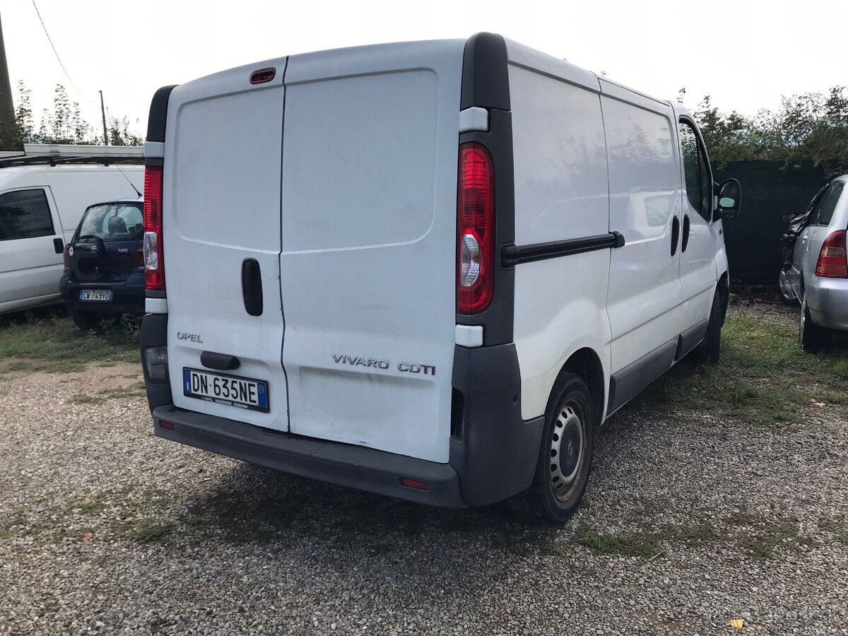 Opel vivaro 2,0 tdci 2008 - 5