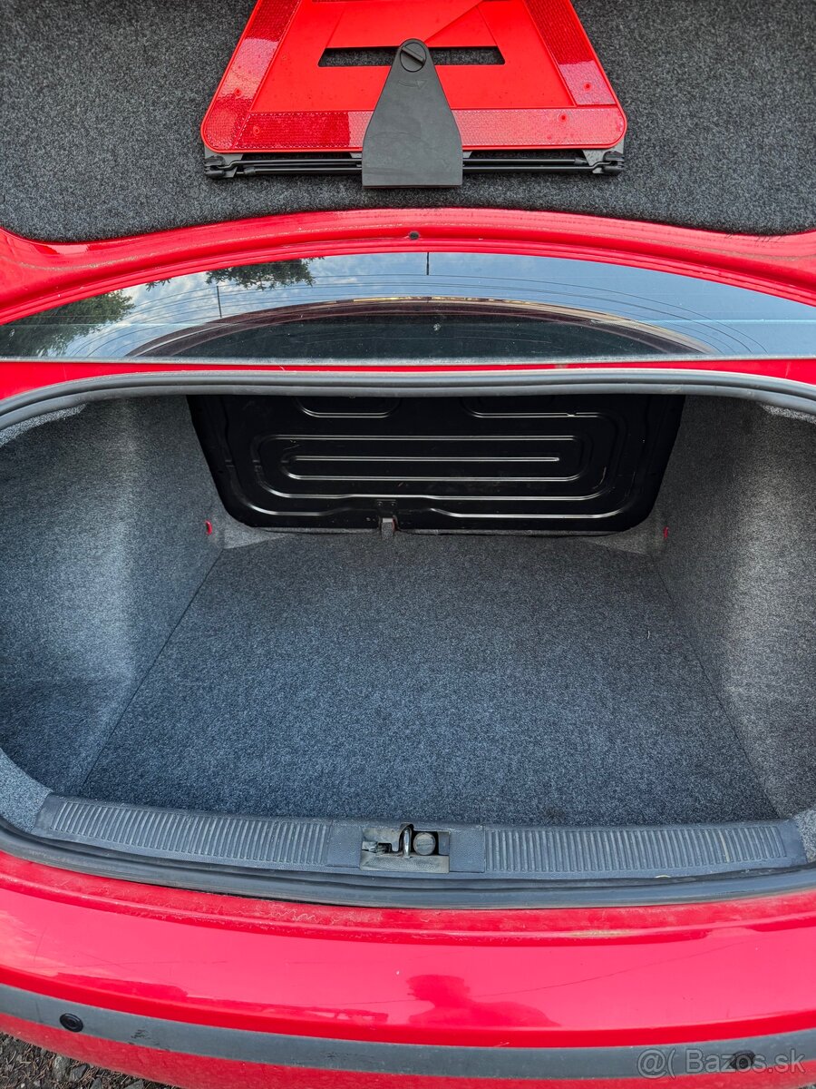 Škoda Fabia 1.4 MPI - 5