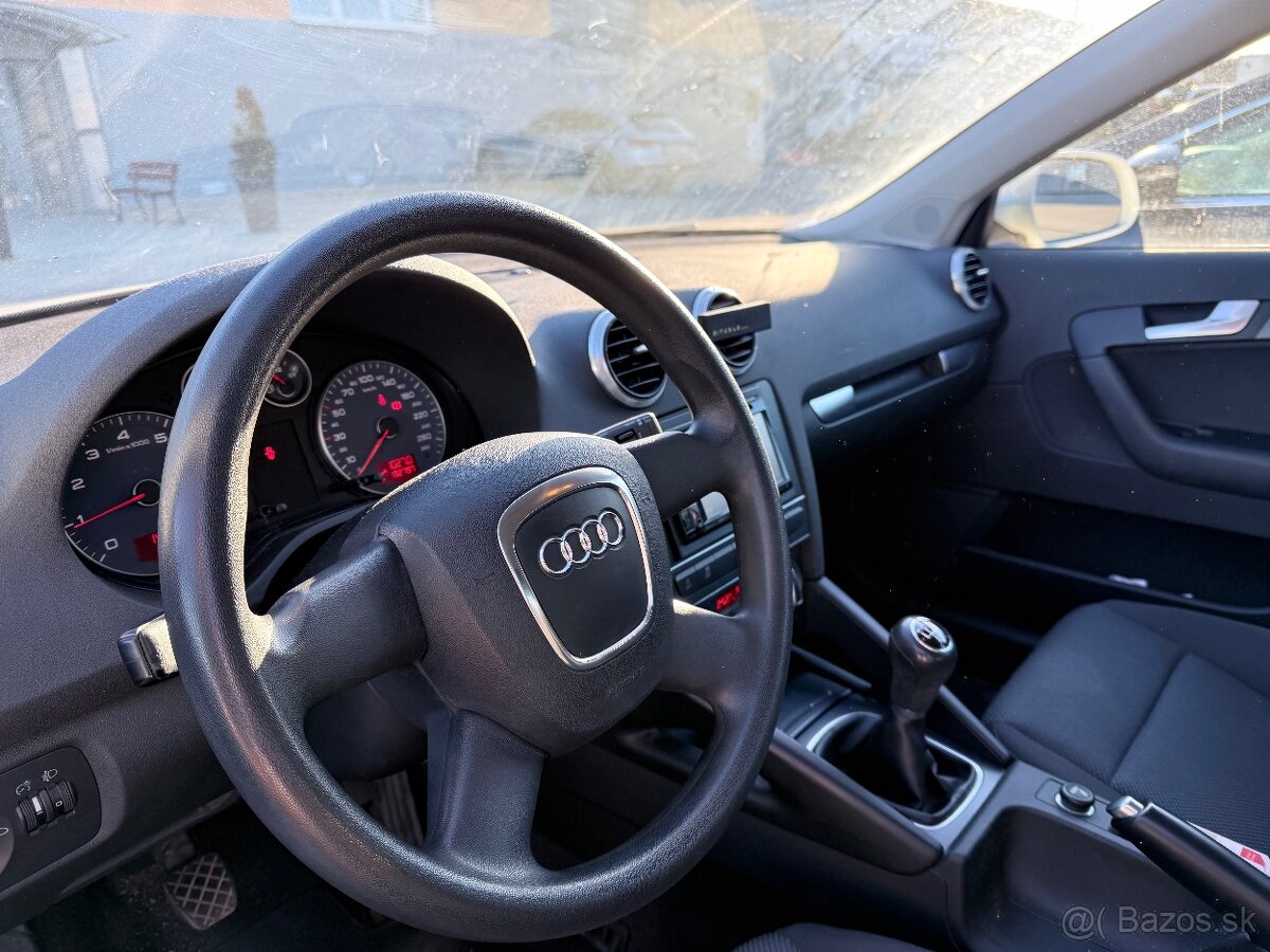 Audi A3 Sportback A3 1.2 TFSI 77kw - 5