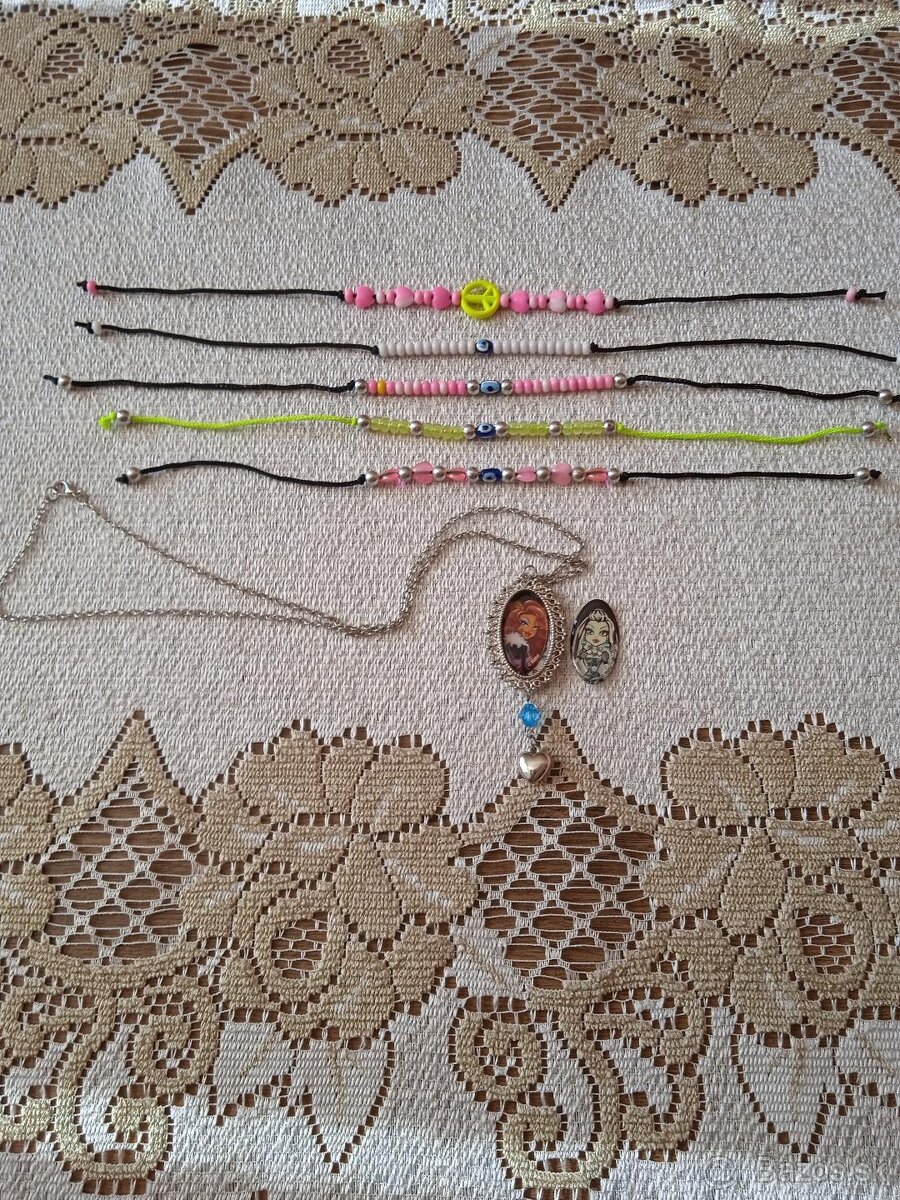 Hračky- náramky pre parádnice a retiazka Monster - 5