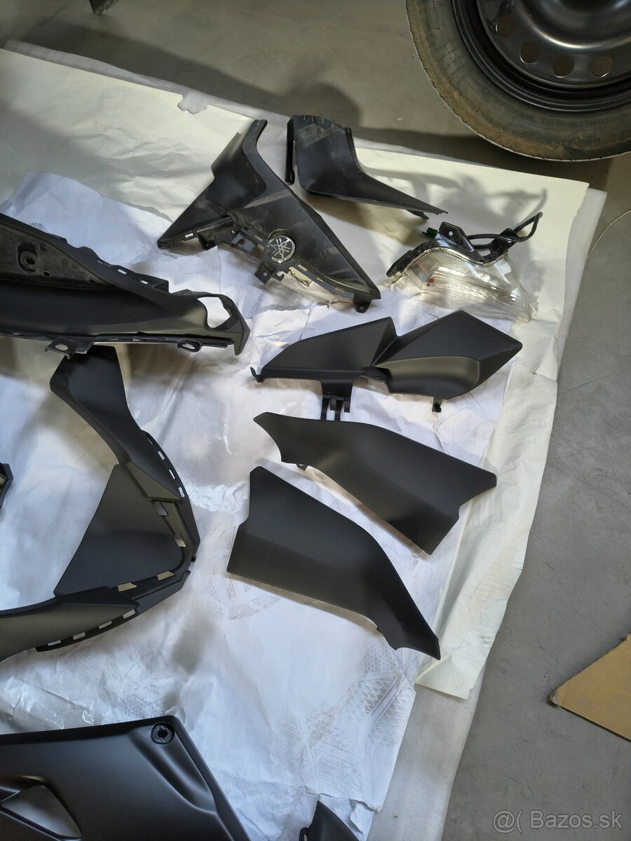 Plasty na Yamaha X-Max - 5