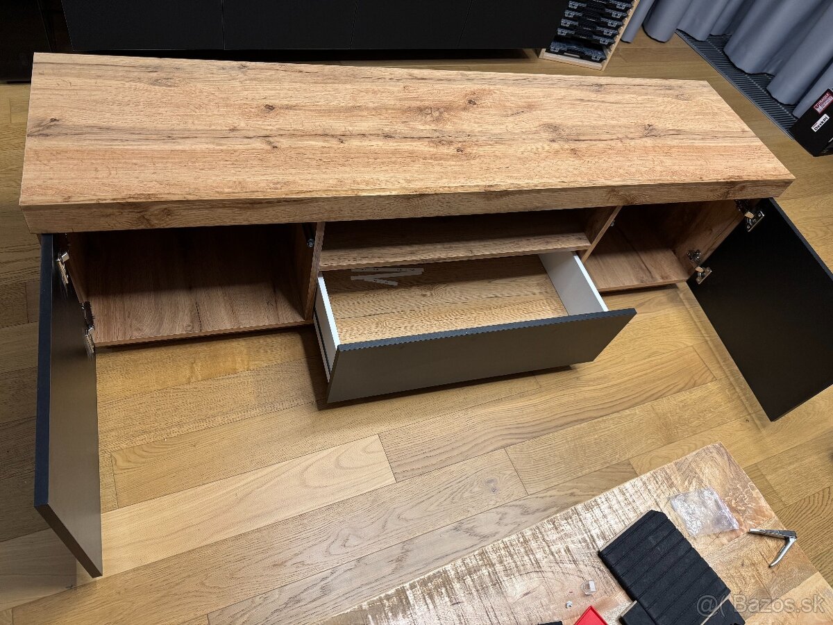 Predám TV stolík (skrinku) - 5