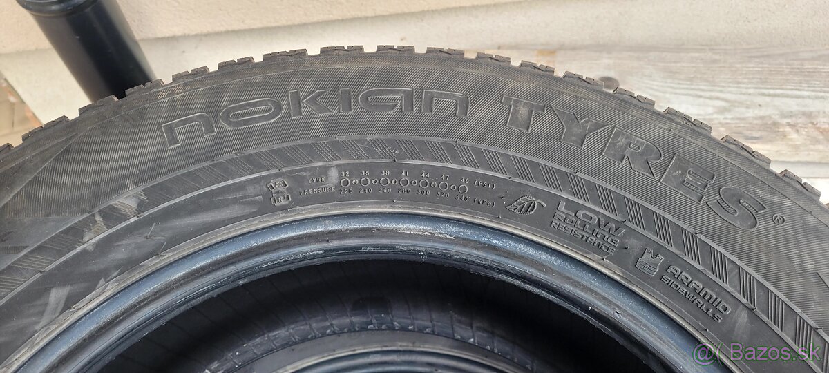 215/70 r16 zimne pneu - 5