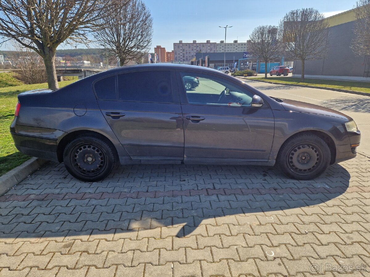 Volkswagen Passat B6 1.9 TDI (2006) - 5