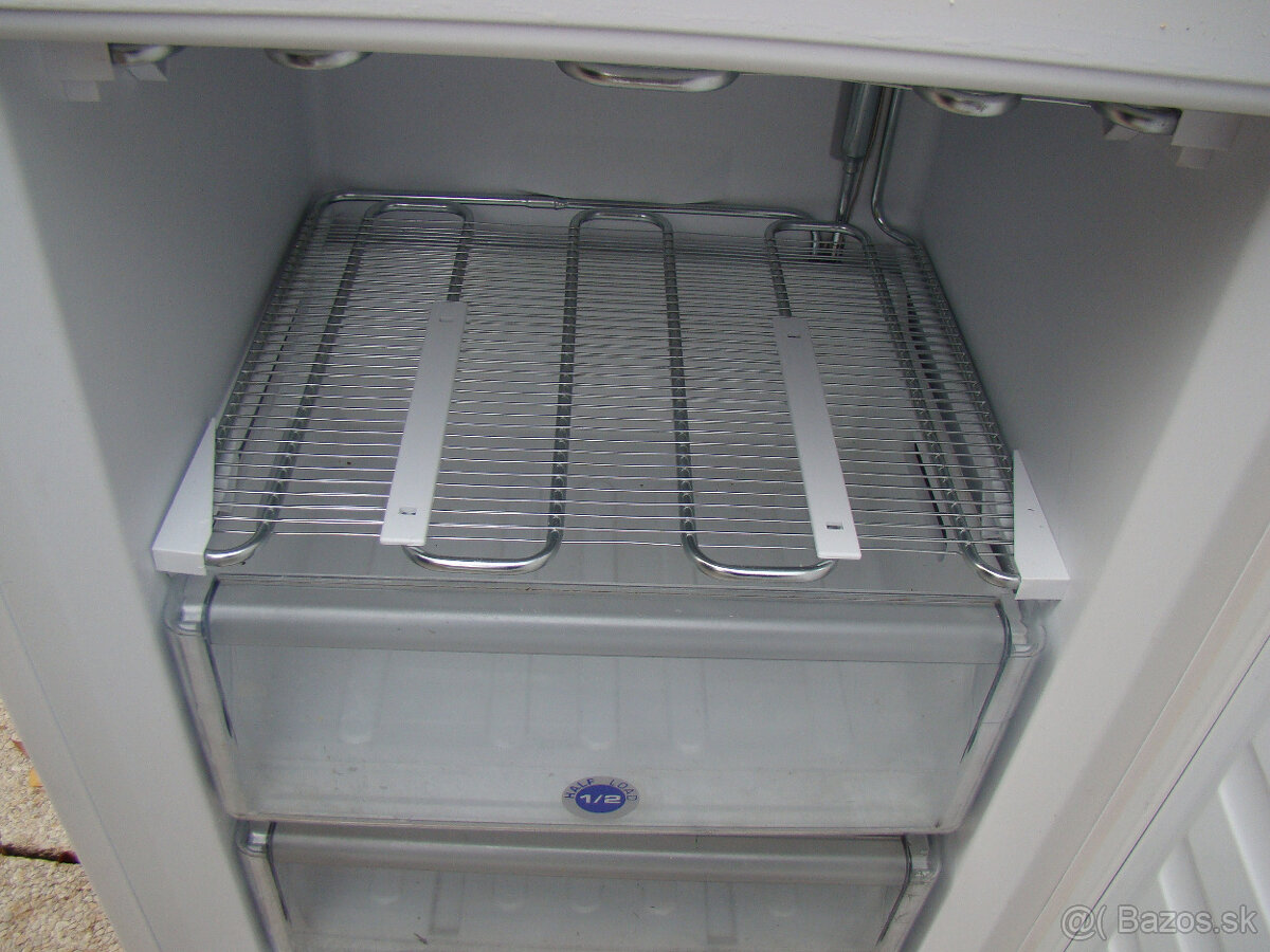 Kombinovaná chladnička Whirlpool A+ - 5