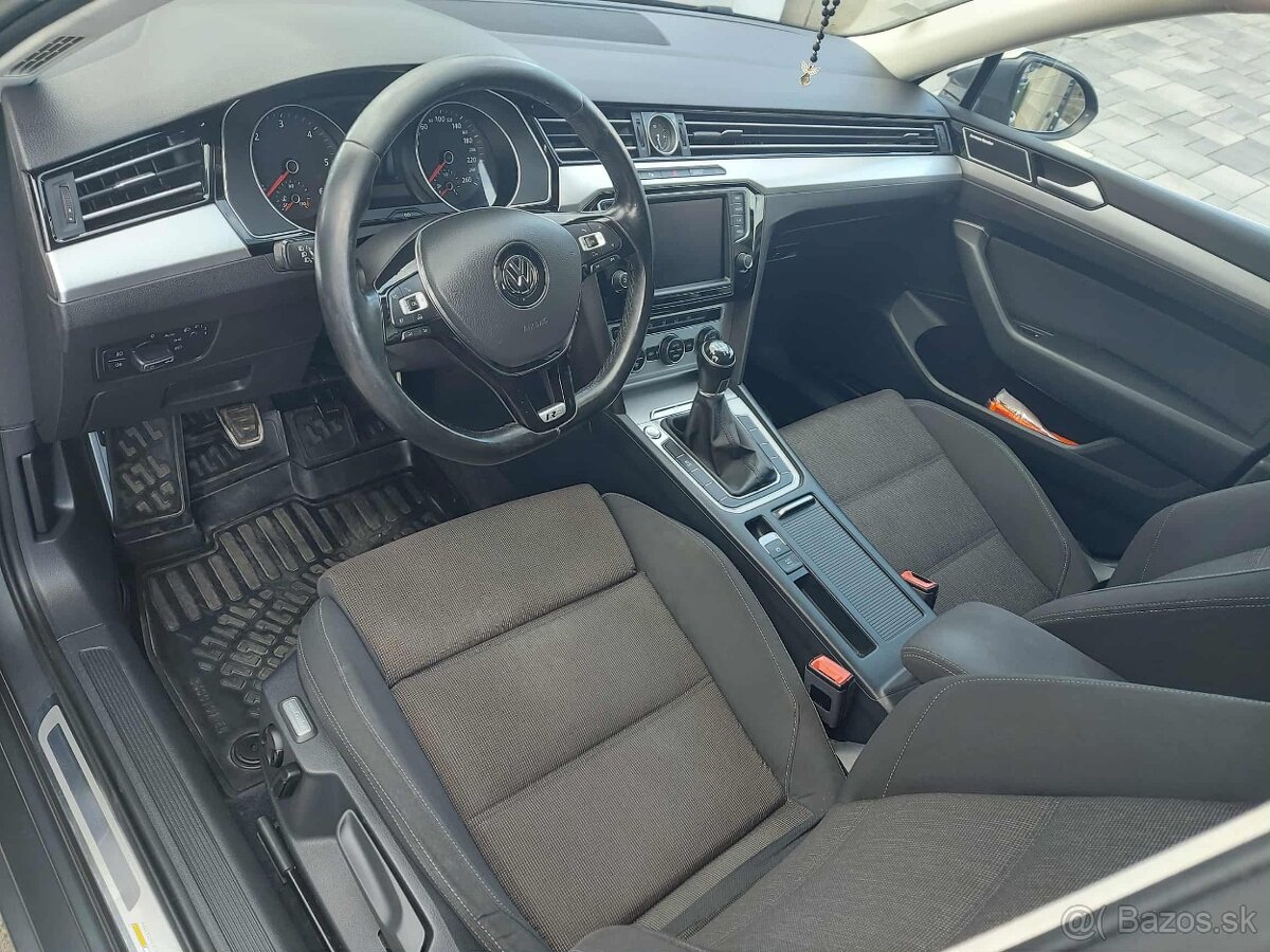 Predám Volkswagen Passat B8 1.6 r.v 2015 - 5