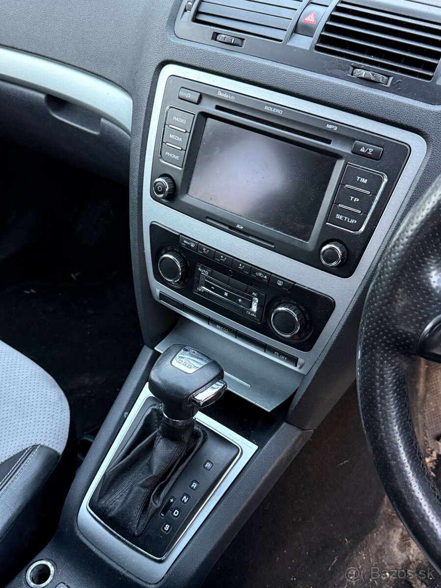 Rozpredam Škoda Octavia 2 RS 2.0 tdi 125kw DSG Kod motora : - 5