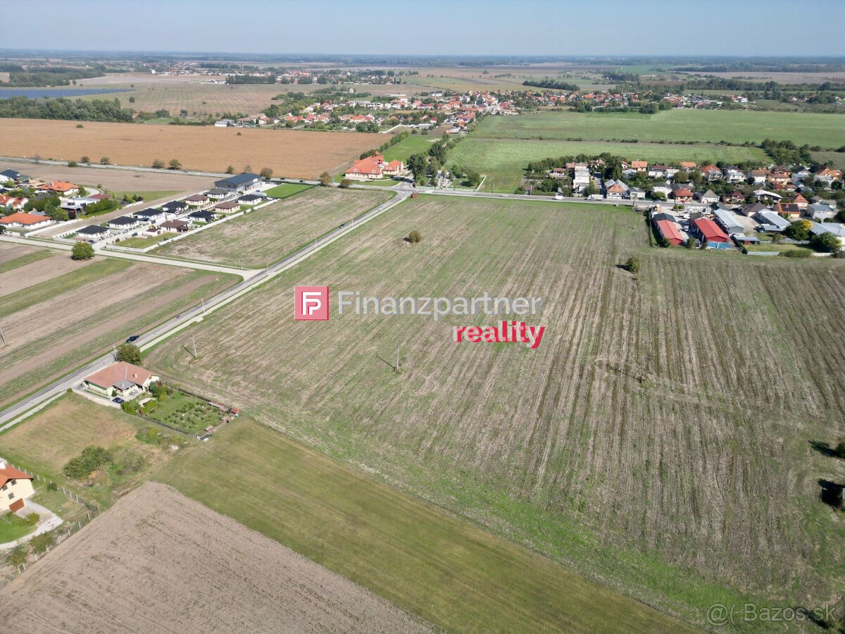 Na predaj stavebný pozemok o rozlohe 2924 m² - 5