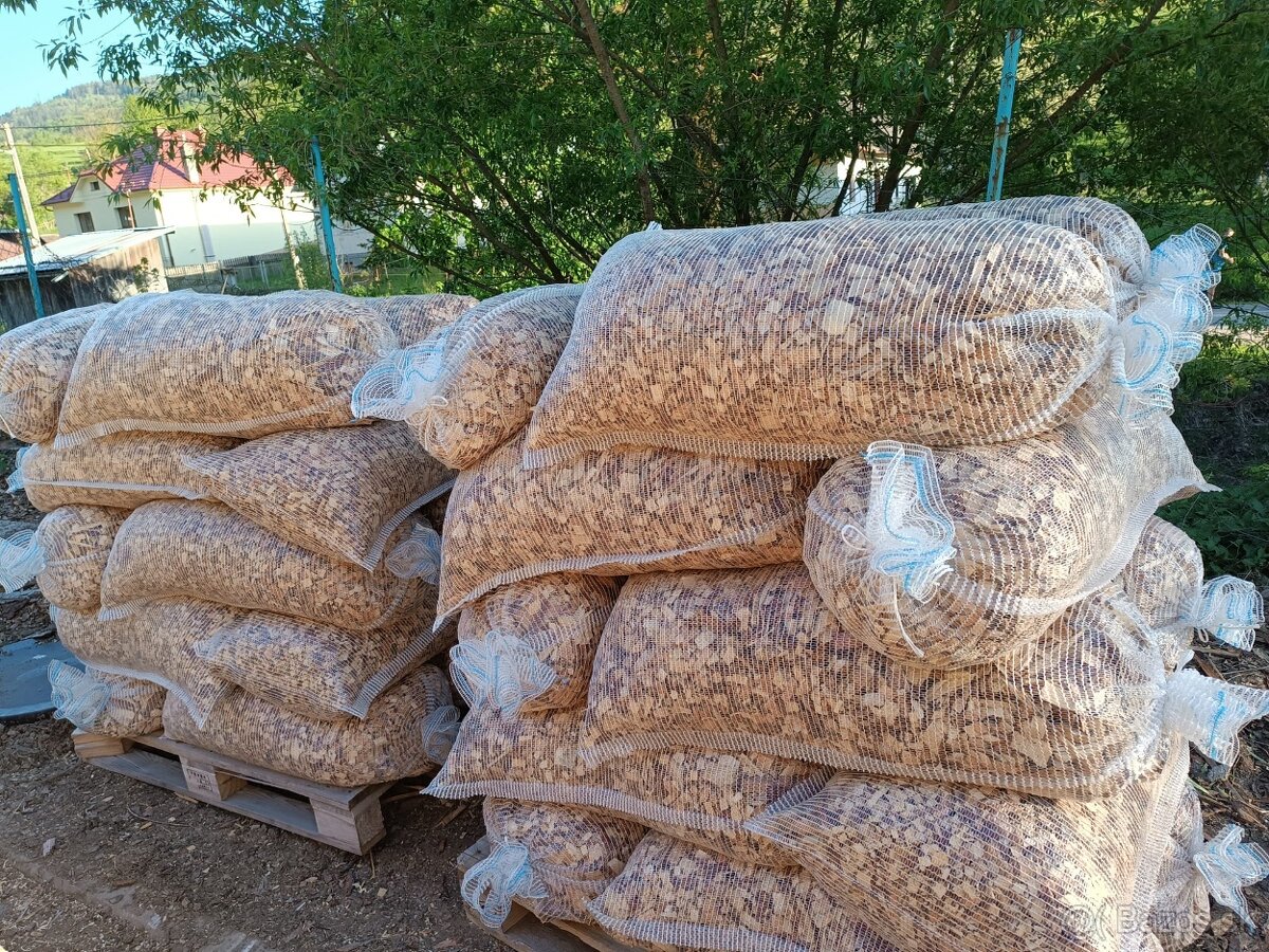 Dekoračná drevná štiepka - 5