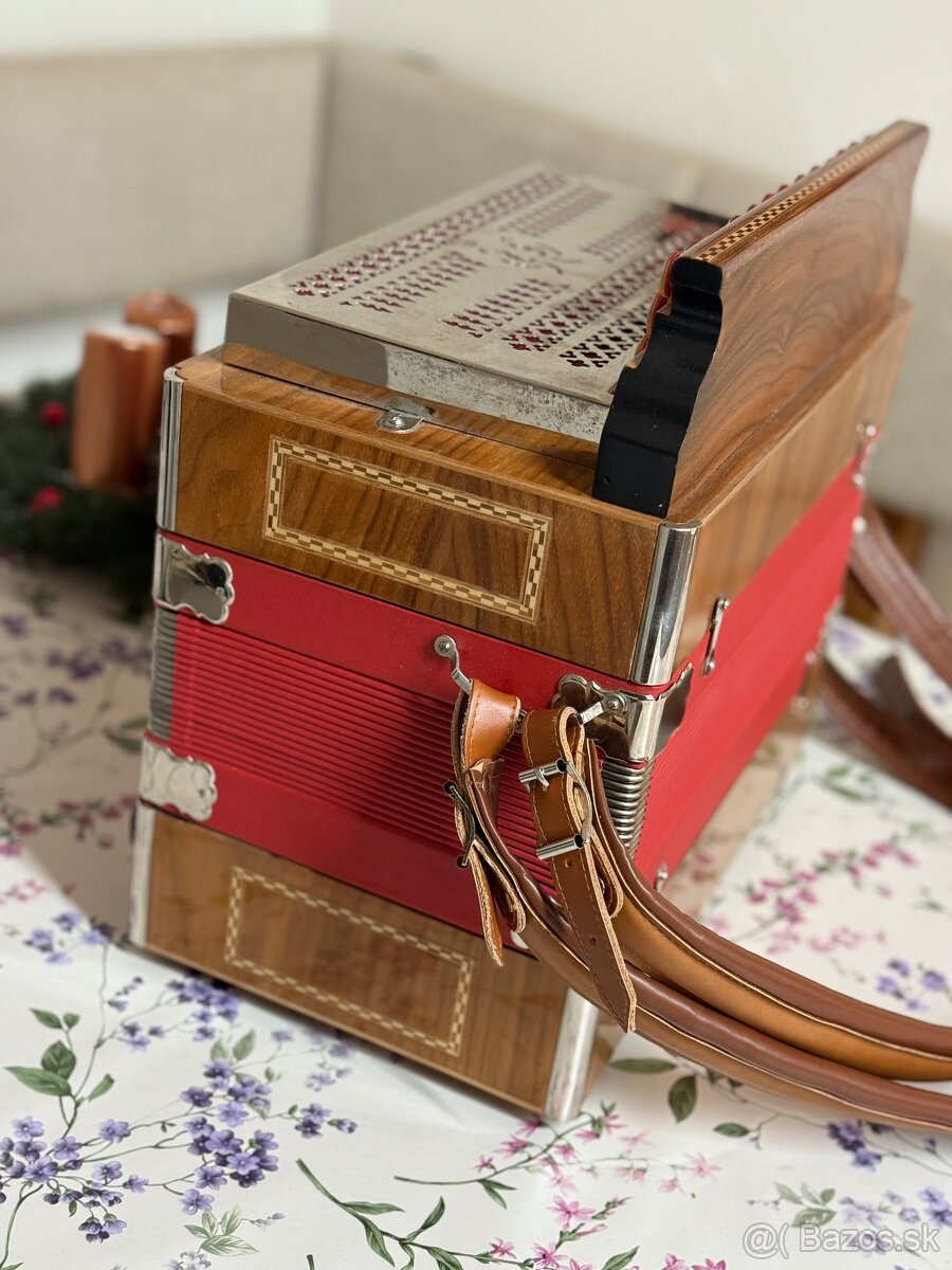 Heligonka Hlaváček - 5