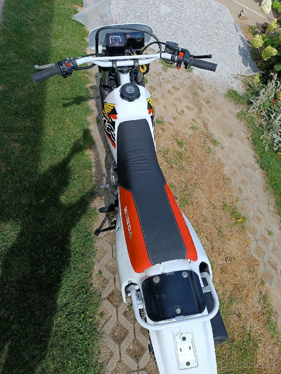 Honda XLR125R