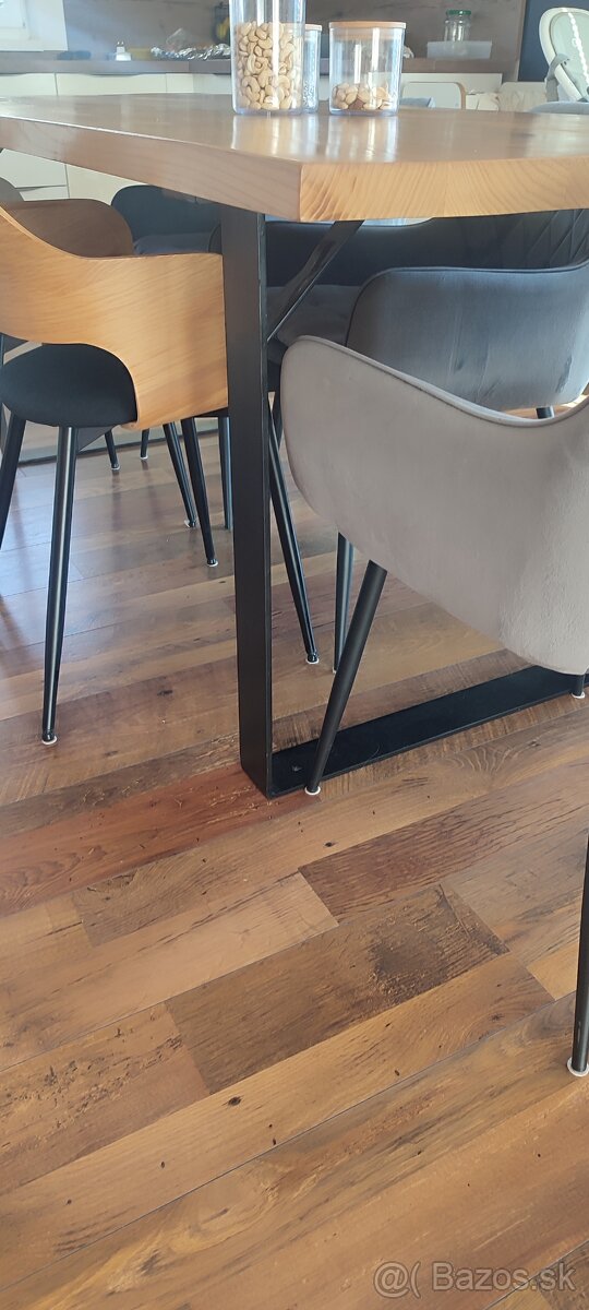 Jedálenský masívny stôl 200x80 - 5