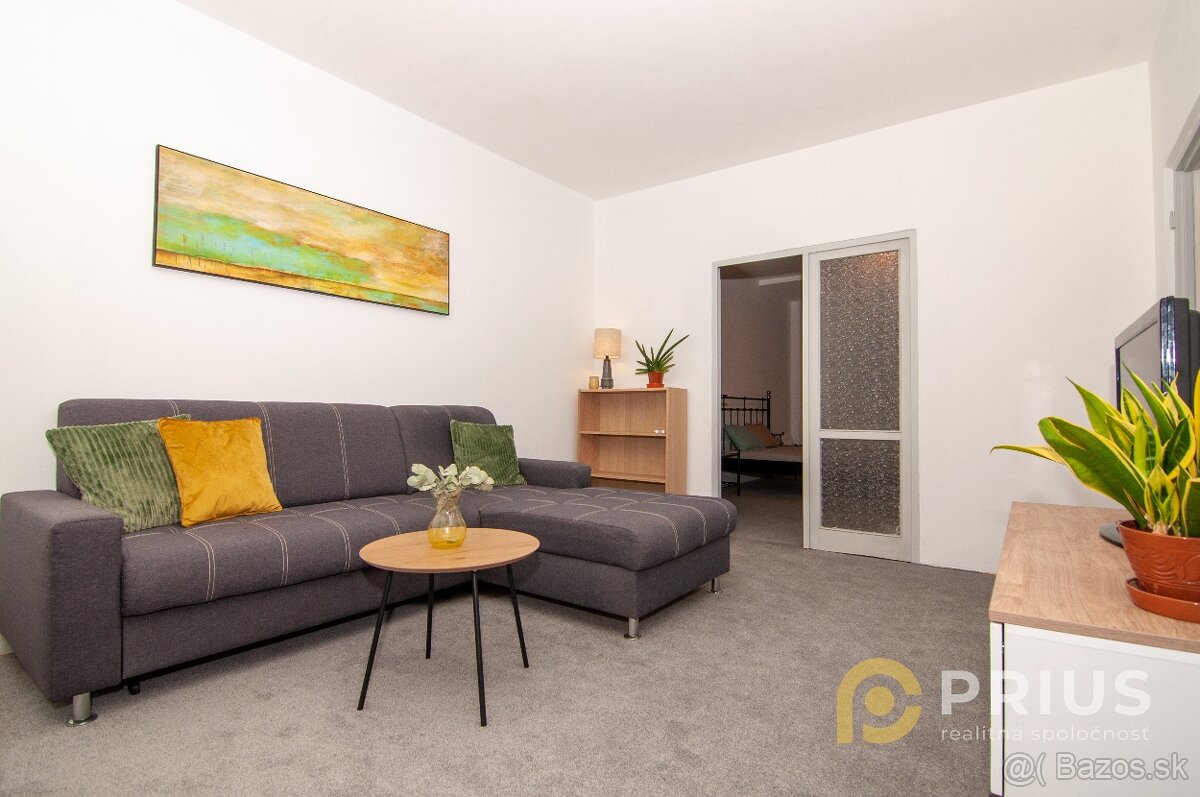 PRENÁJOM - 3 IZBOVÝ BYT SO ZARIADENÍM, ONDREJOVOVA ul. - 5