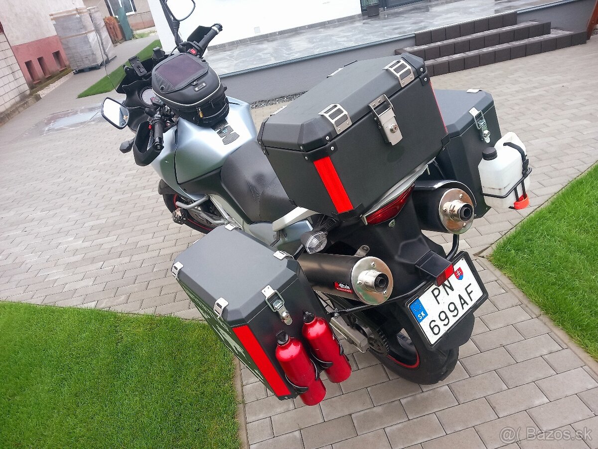 Suzuki DL650 V-Strom - 5