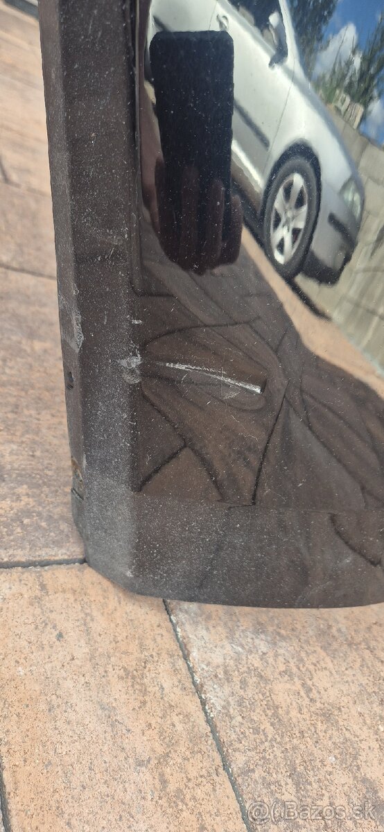 ZADNÝ NÁRAZNÍK ŠKODA SUPERB 3 FL SEDAN - 5