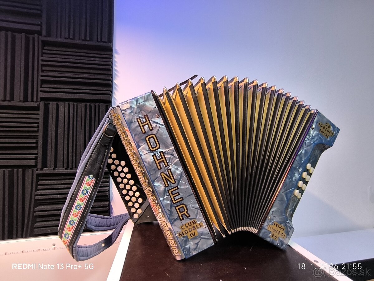 Predám heligonku HOHNER Club IV - 5