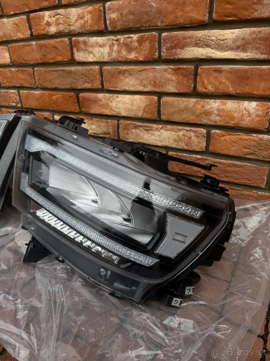 Svetla Dodge Ram 1500 2019-2022 - 5