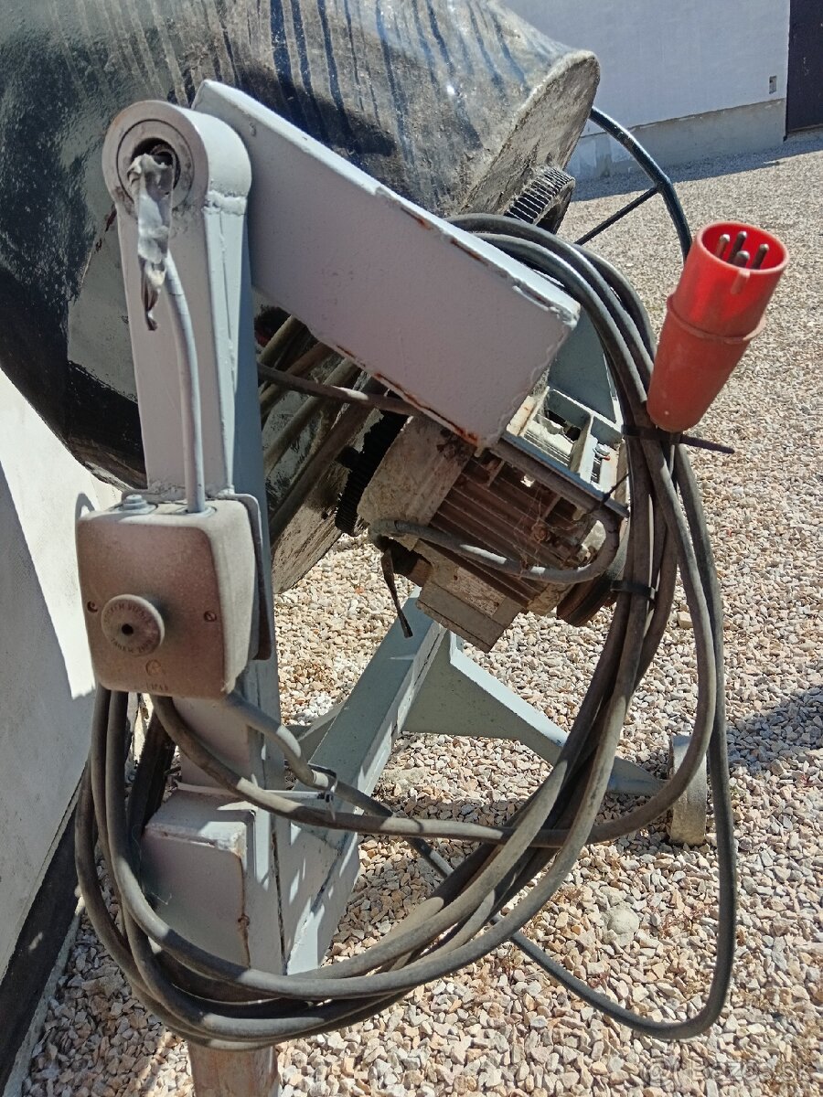 Miešačka na betón 4furikova - 5