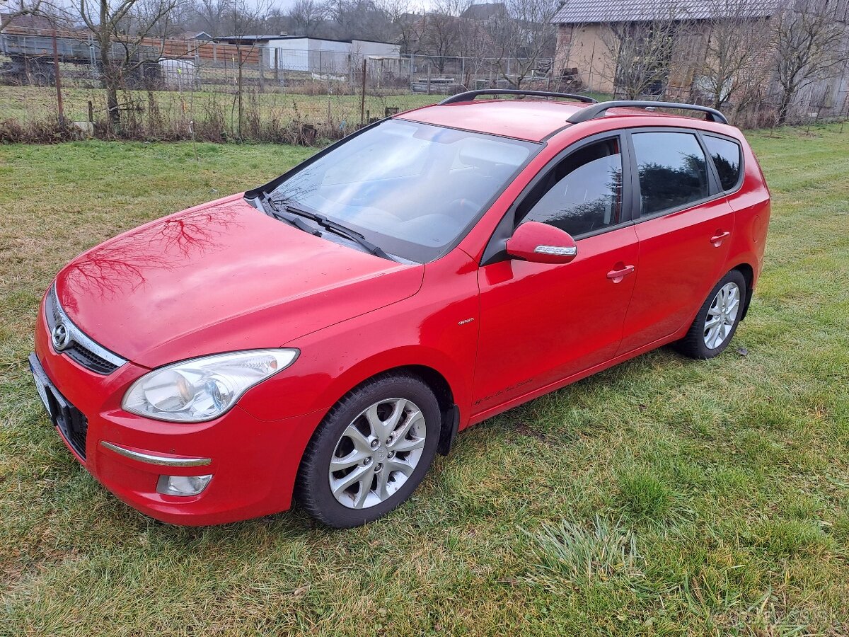 Hyundai i30 cw 1.6 crdi 66kw 90ps - 5