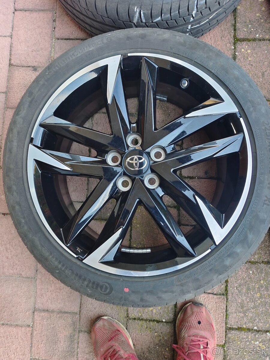 19" Toyota c-hr 2022 - 5