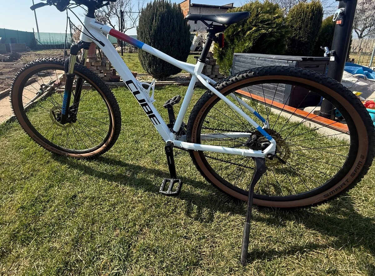 Predám Horský Bicykel CUBE - 5