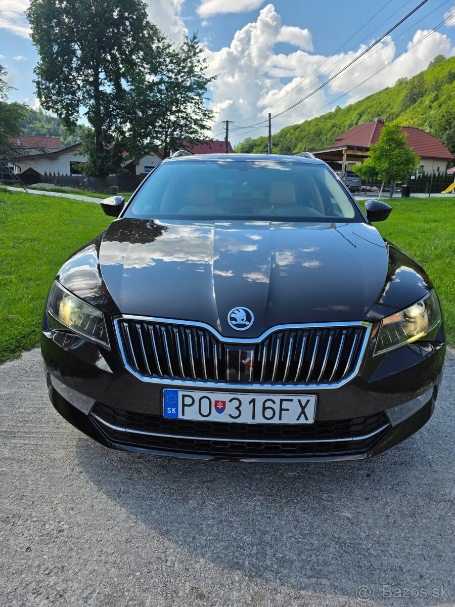 Skoda Superb Combi 2.0TDI DSG - 5