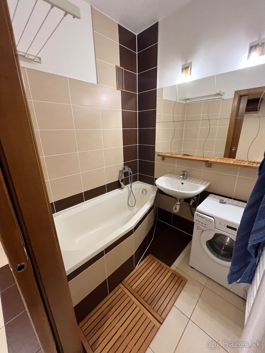 Menší 3 izb byt Valachovej v Dubravke – foto 5