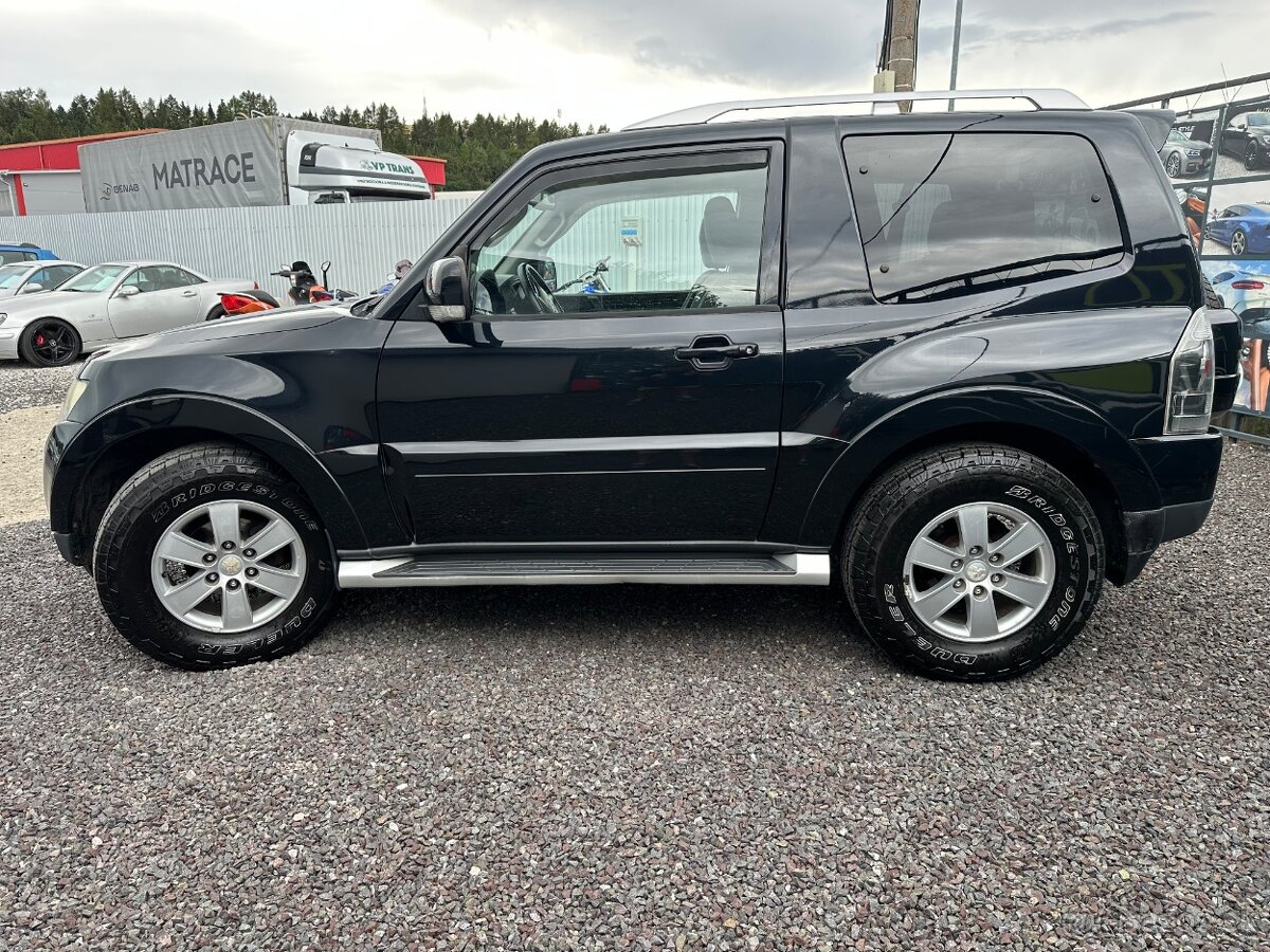 Mitsubishi Pajero 3.2DI-D SWB Invite - 5