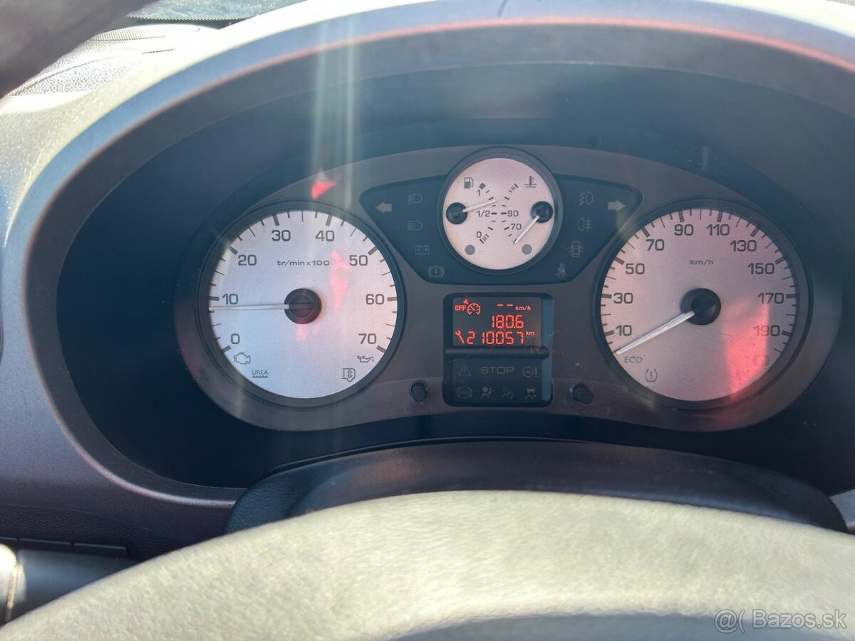 Peugeot Partner 1.6 HDi ACTIVE - 5