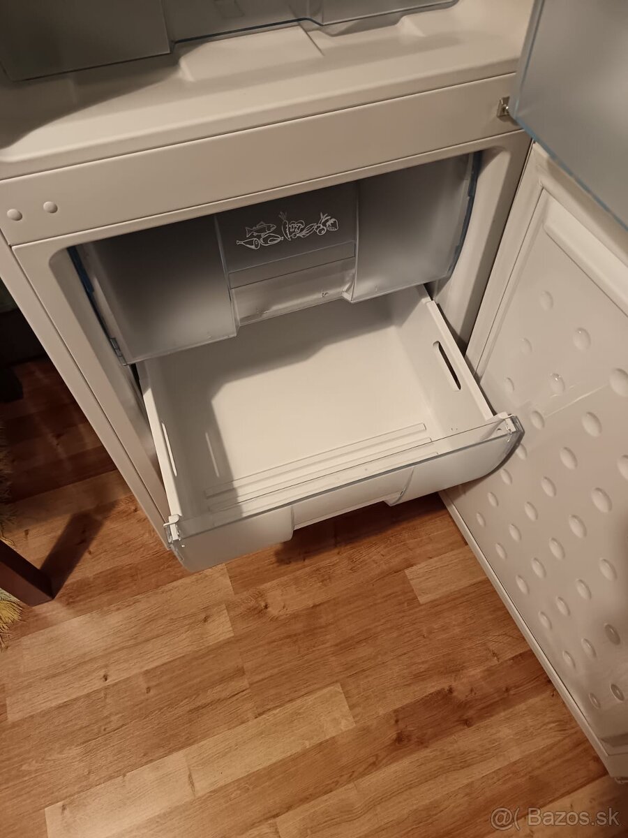 Darujem za fľašu vína BEKO CSA 29032 - 5