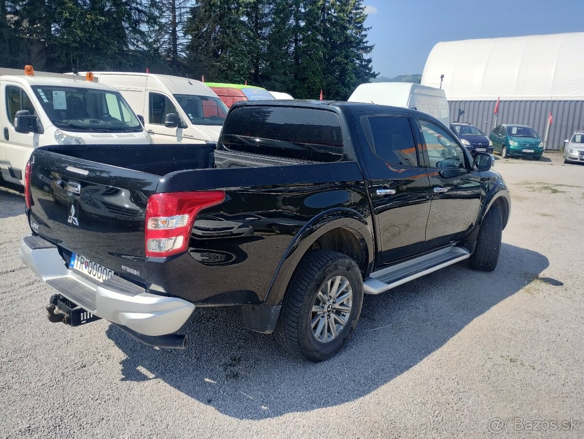 Mitsubishi L 200 2.4 DI-D MIVEC Double Cab Black Editio - 5