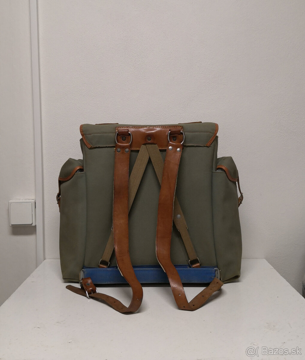 Starý vojenský batoh - 5