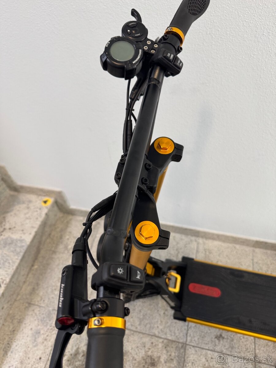 Kaabo Wolf King GT Plus Záruka tip top stav - 5