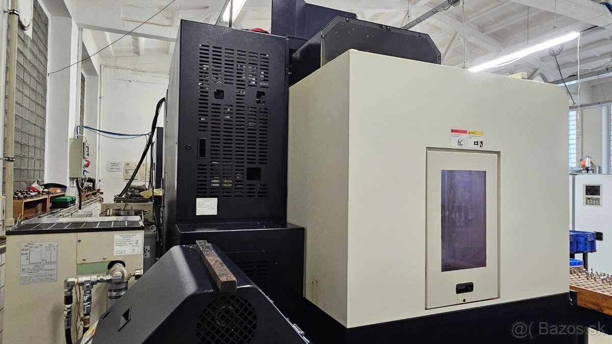CNC frézovací centrum Hwacheon Vesta 1000 12K - 5