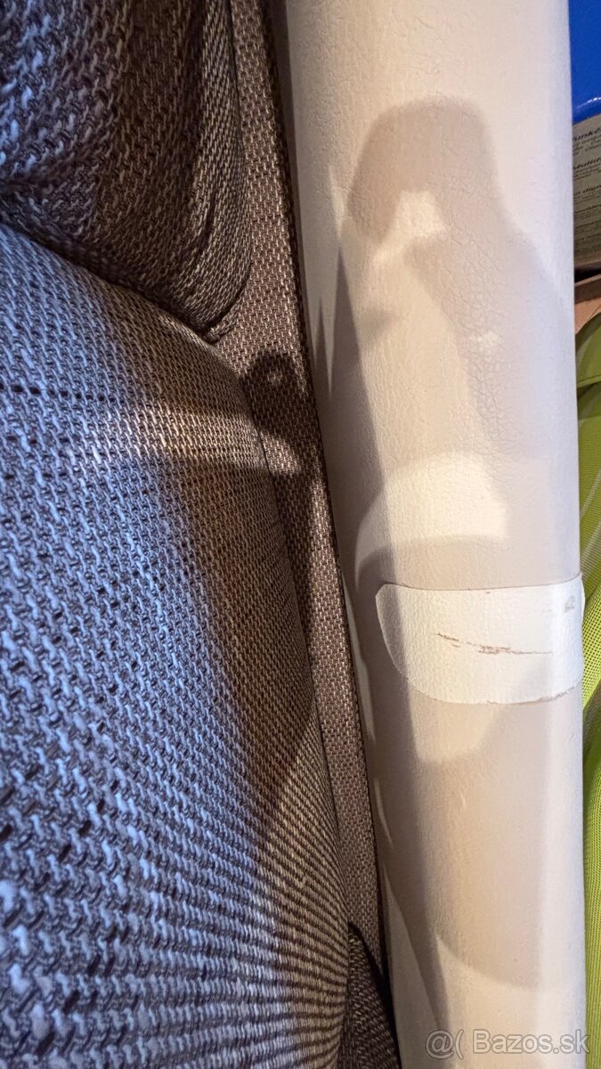 Predam gauc s taburetkou - 5