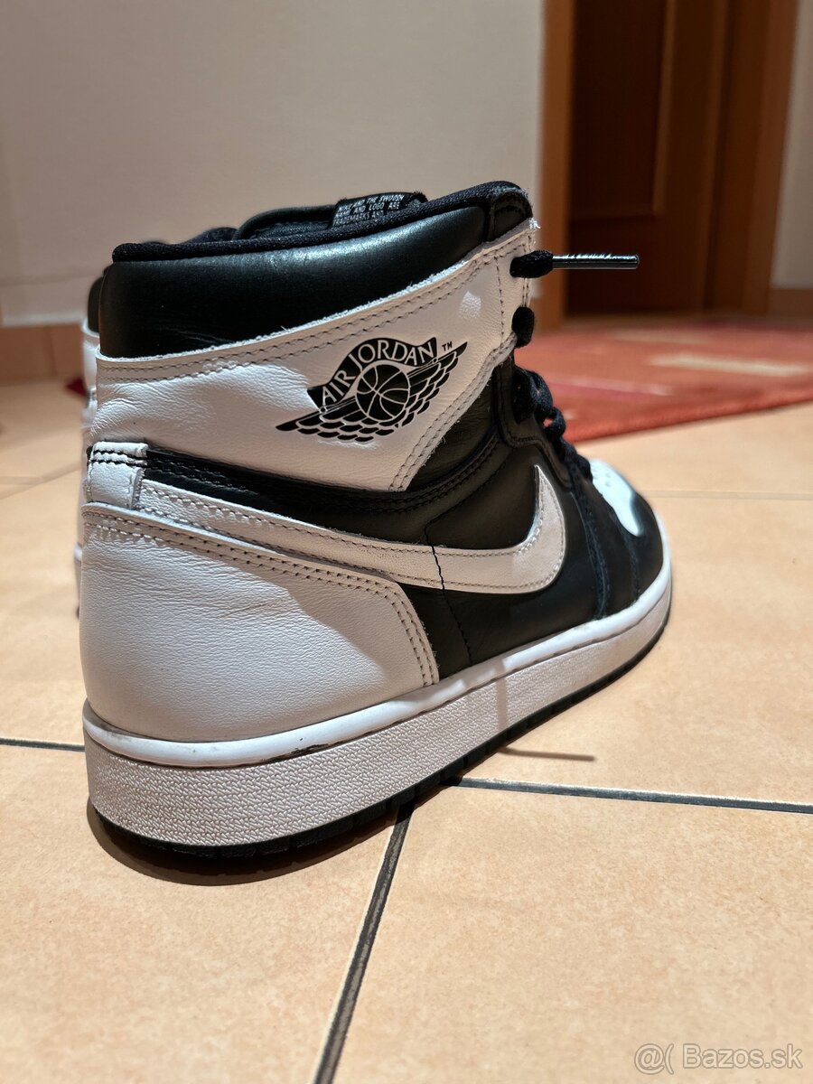 JORDAN 1 RETRO HIGH OG "BLACK WHITE" - 5