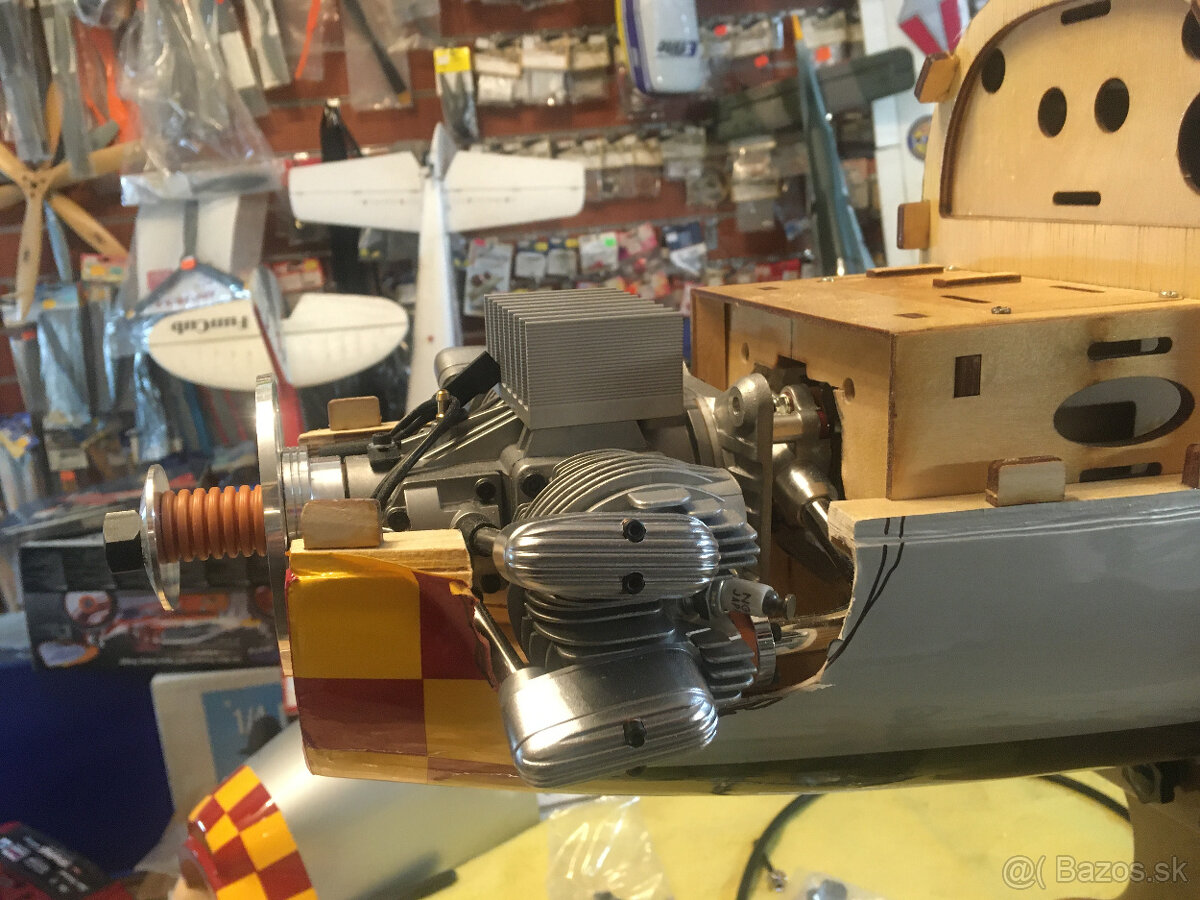 RC Hangar 9 Mustang P51 D - 5