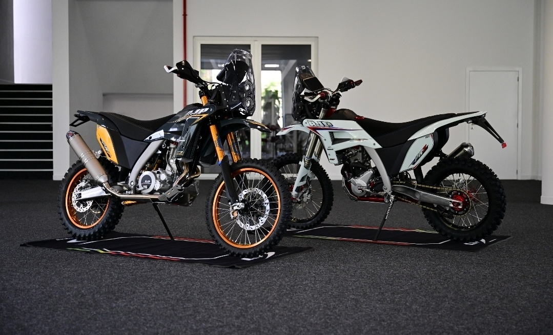 AJP PR7 GOLD model 2026 - 5