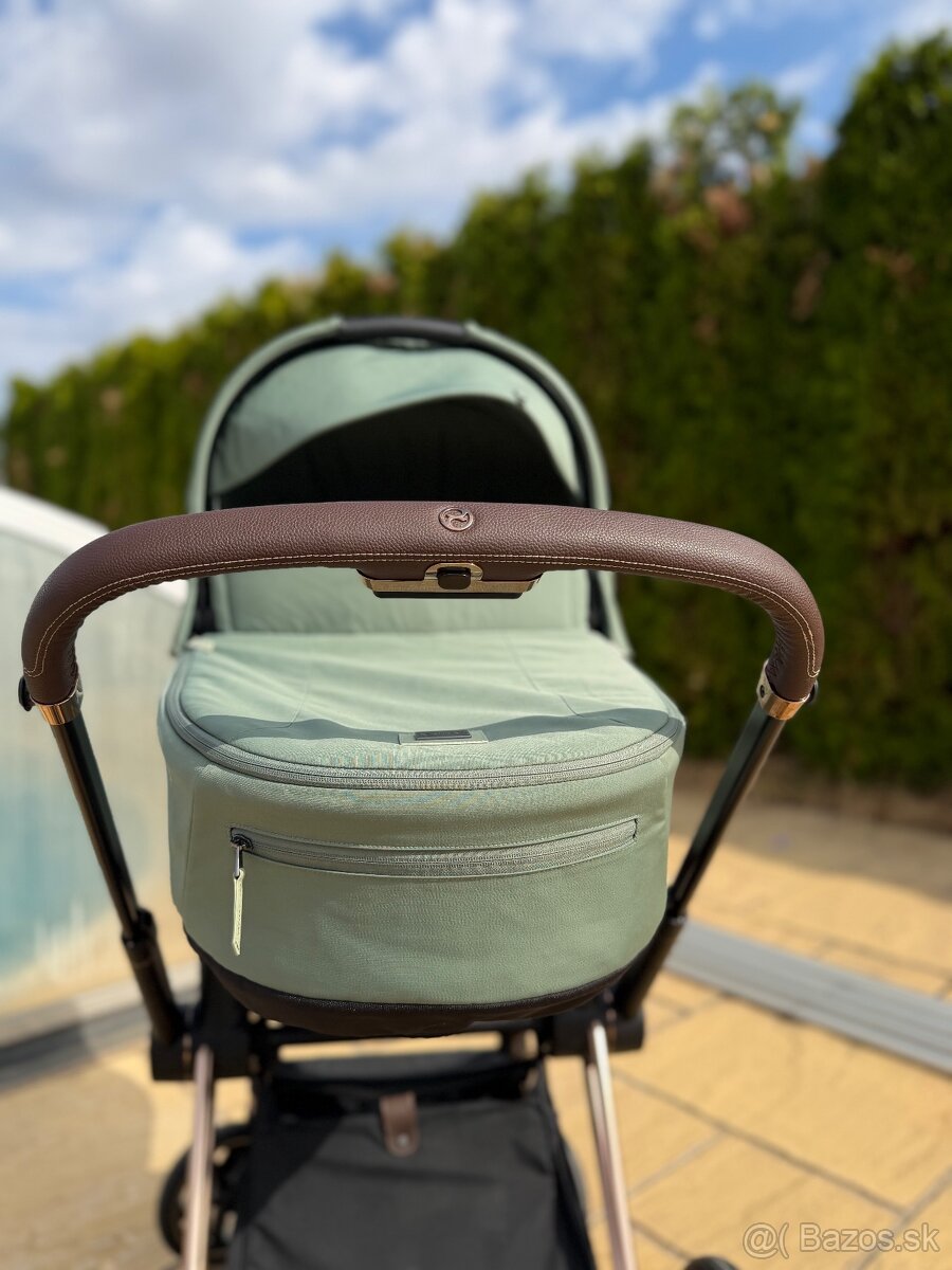 Cybex Leaf green 4.0 - 5