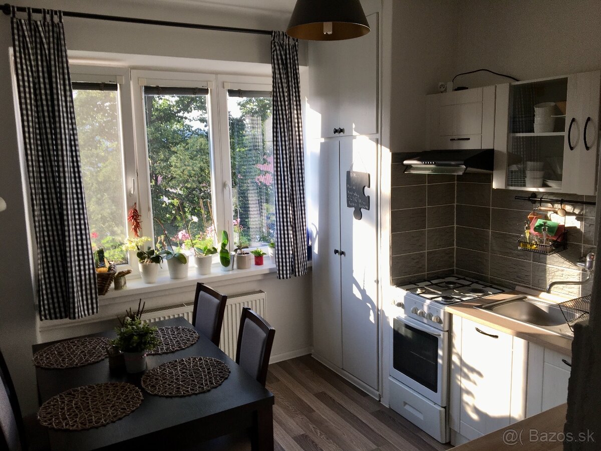 Prenájom 2-izbový byt, Dubnica nad Váhom - 5
