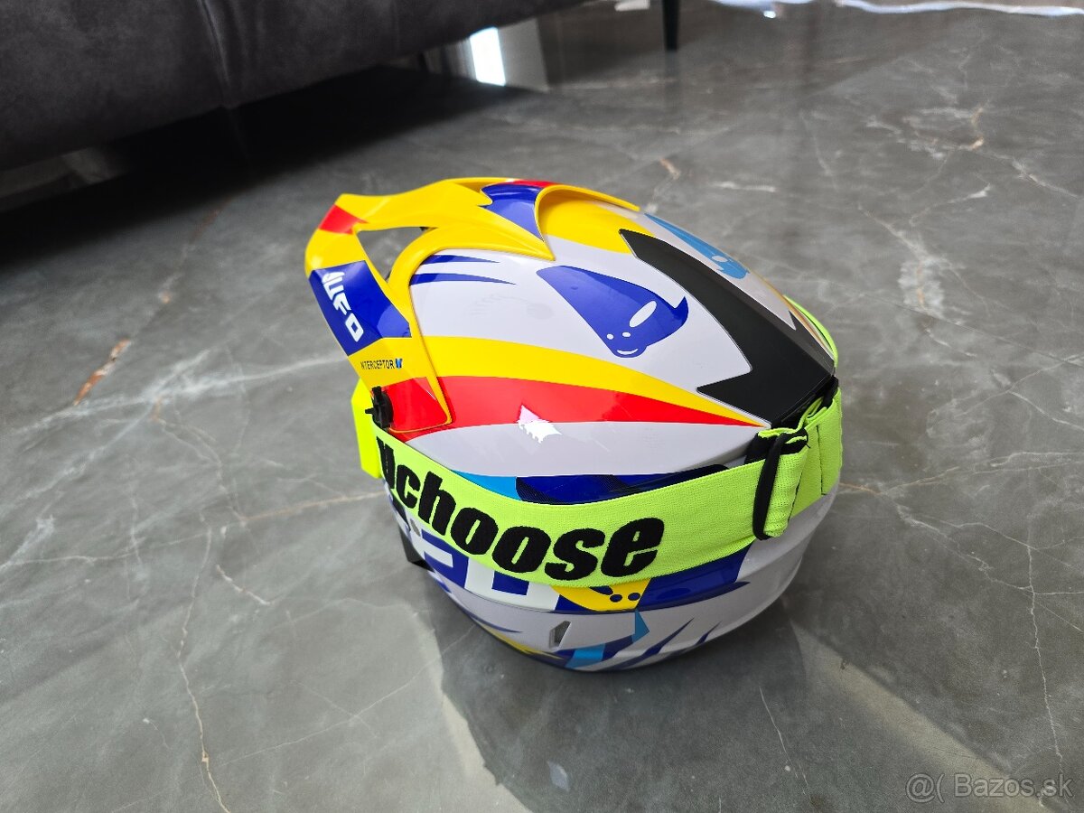 Nová prilba Veľkosť S - 55/56CM + Okuliare - 5