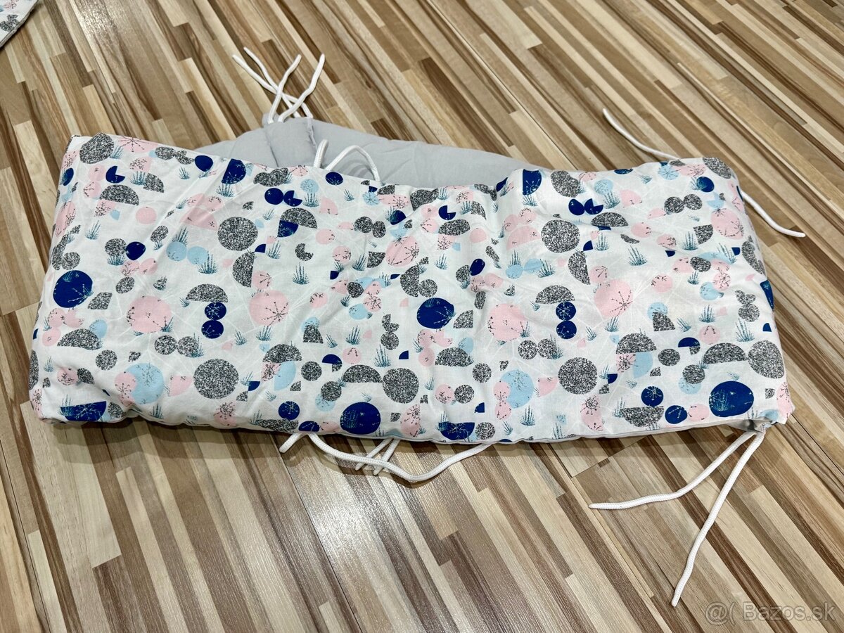 Súprava – hniezdo, mantinely a vankúšik (modro-ružové) - 5