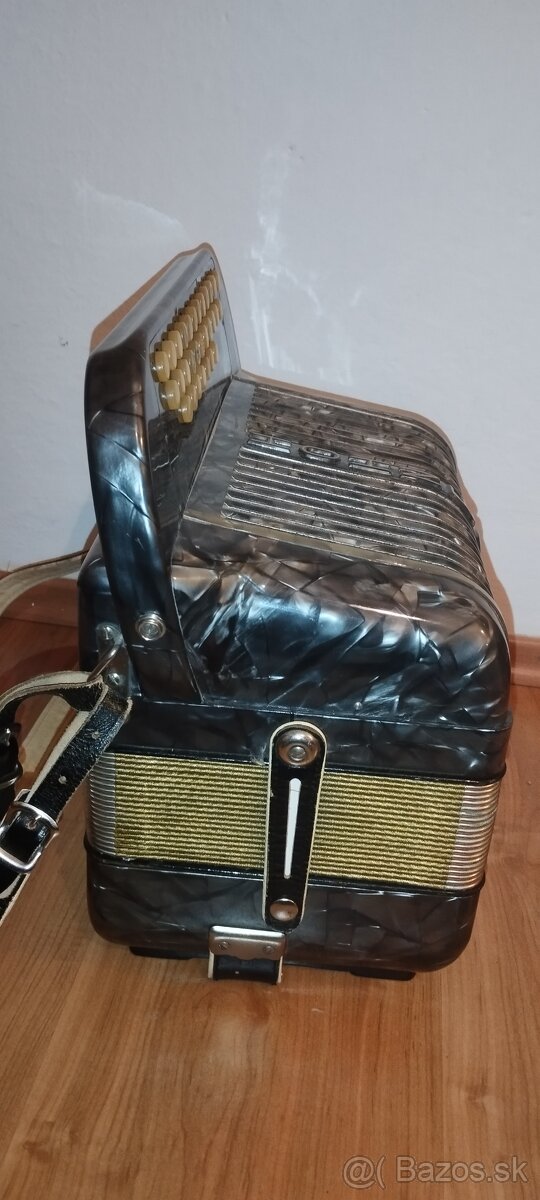 Heligonka Hohner club - 5