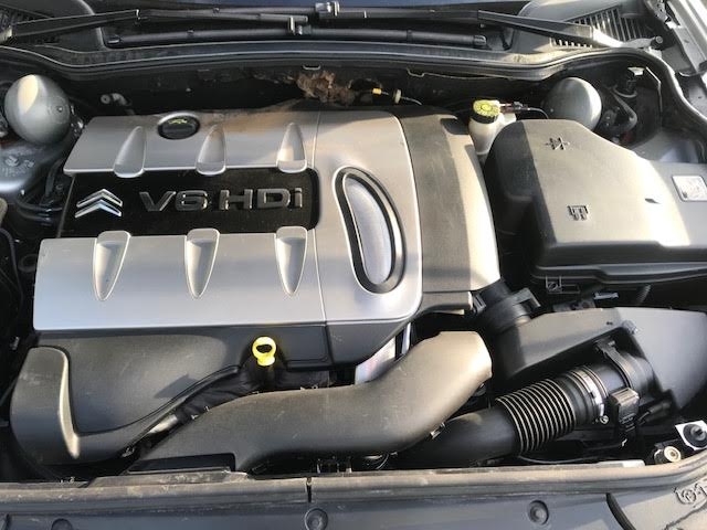 Predám Citroen / C6 3,0L V6 - 5