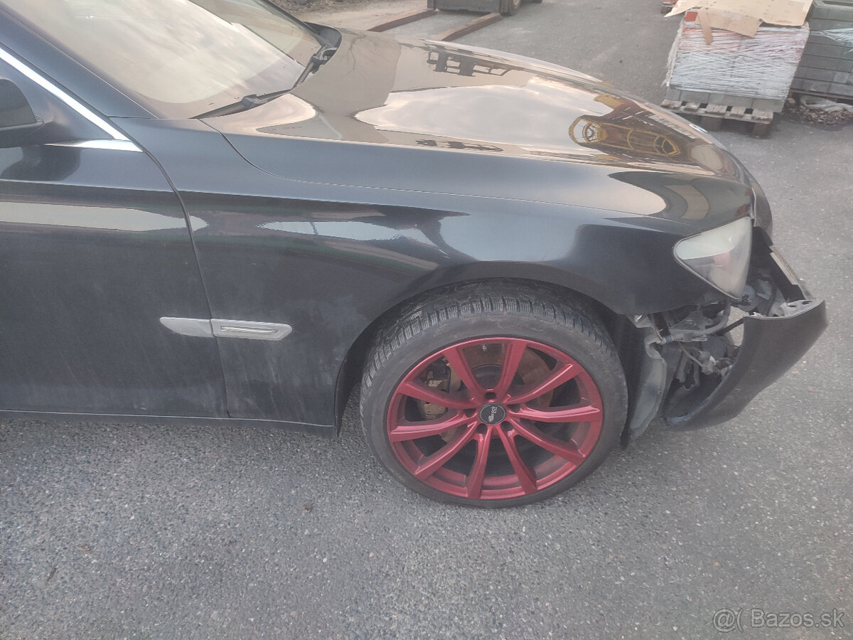 Bmw f01 740d 225kw veškeré náhradní díly z vozu - 5